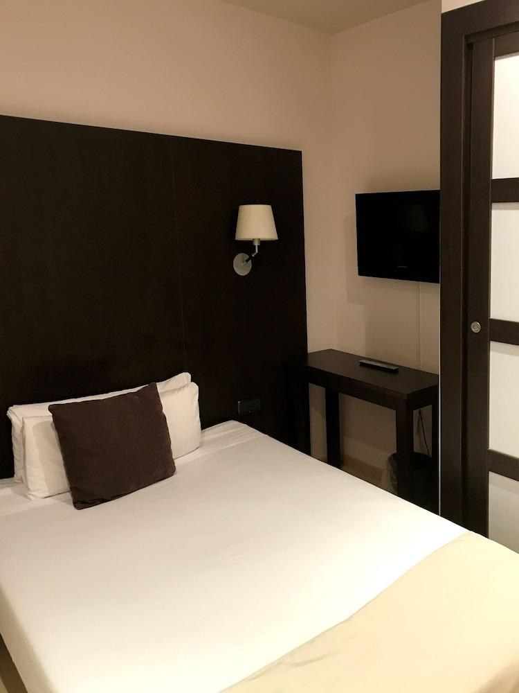 Hotel Ramblas Internacional photo 2