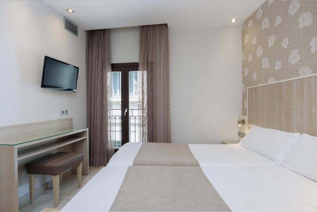 HOTEL SANTA MARTA photo 4