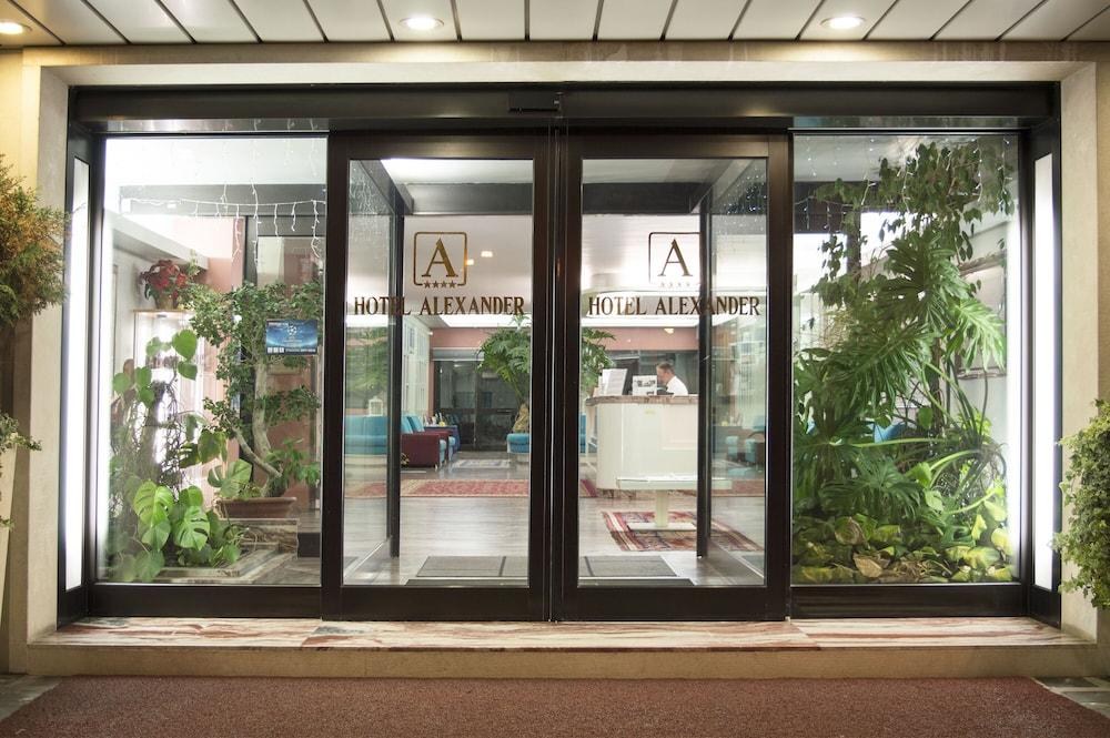 HOTEL ALEXANDER photo 4