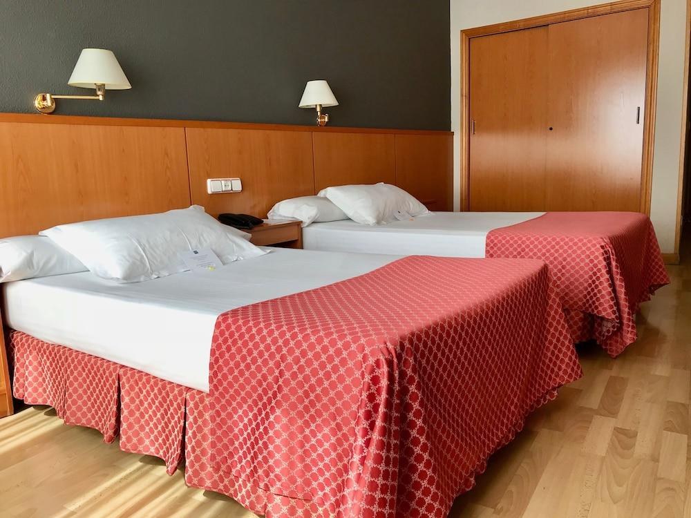 AP Hotel Madrid Airport photo 3
