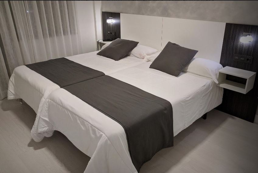HOTEL EMPERATRIZ I photo 1