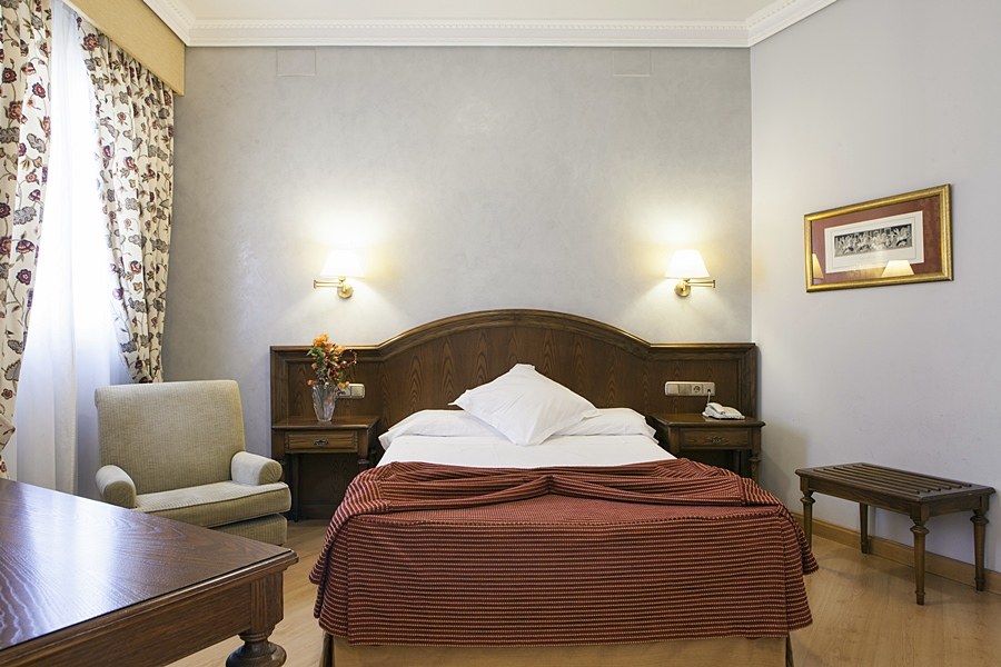 Hotel Cervantes photo 2
