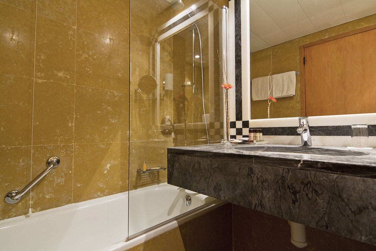 EVOLUTION VALBOM HOTEL photo 4