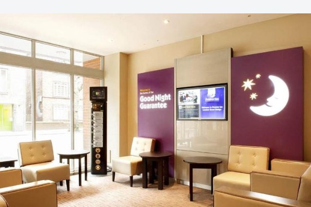 Premier Inn Premier Inn London Tower Bridge photo 1