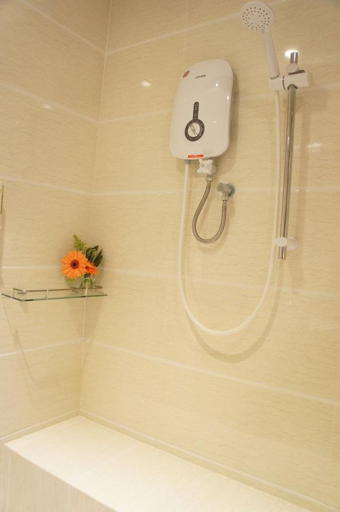 GREEN TOWN HOTEL & RESORT MELAKA photo 3
