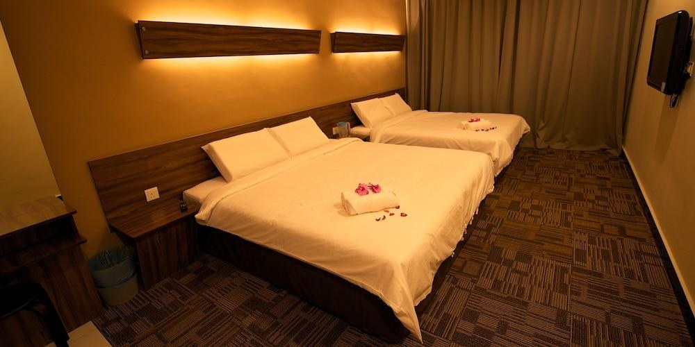 De Botani Hotel photo 2