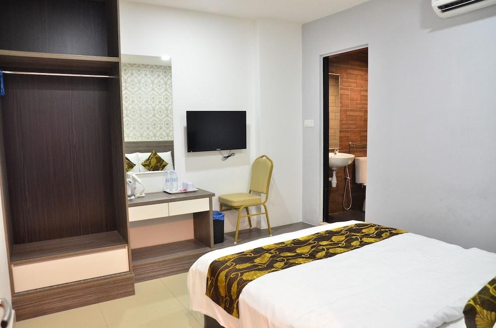 D'Metro Hotel photo 1