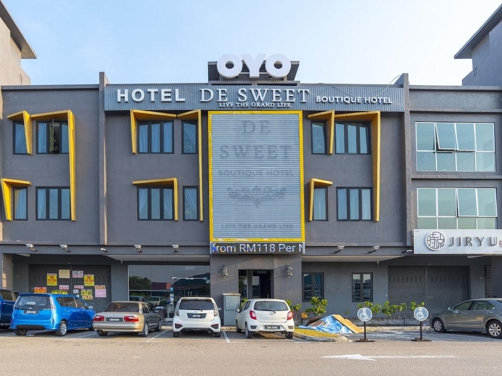 OYO 44064 De Sweet Boutique Hotel