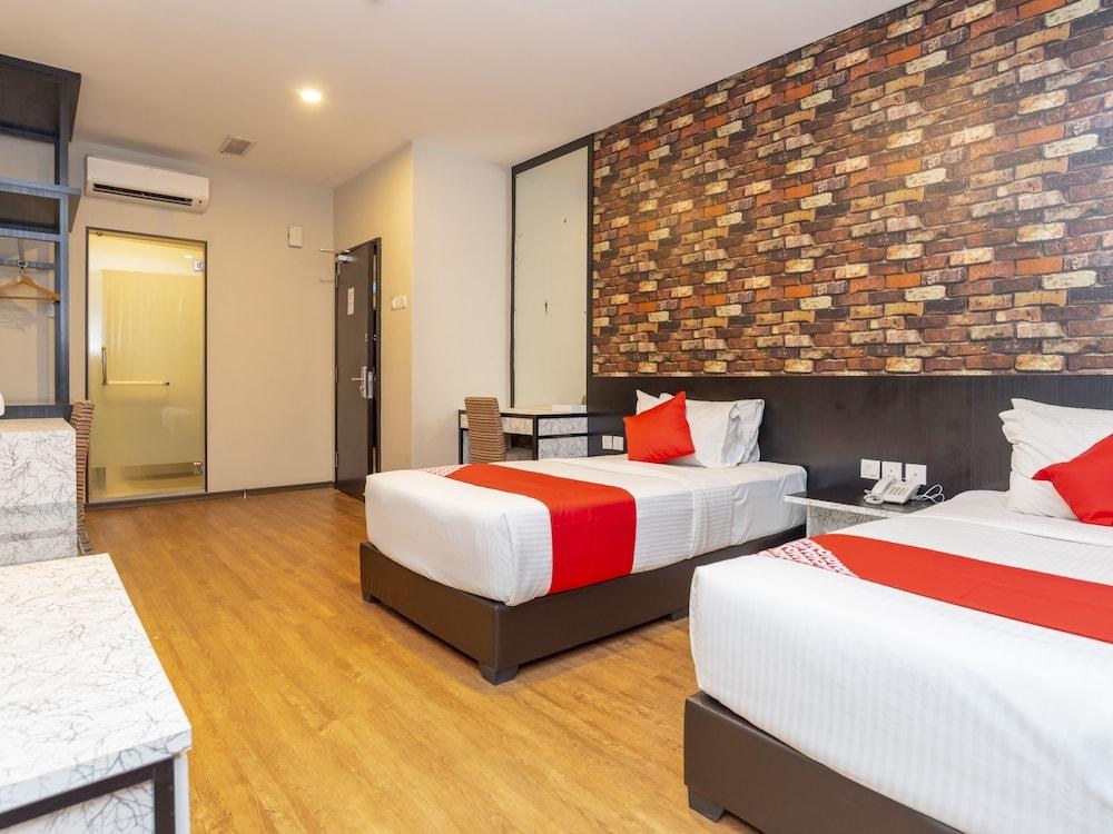 OYO 44064 De Sweet Boutique Hotel photo 1