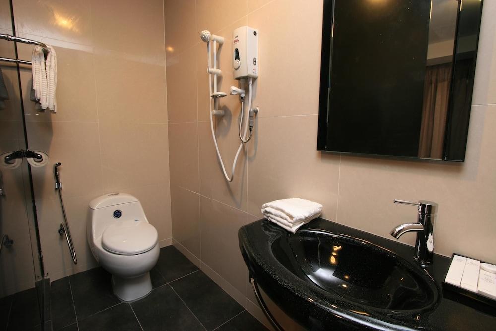 ARTZ Hotel photo 2