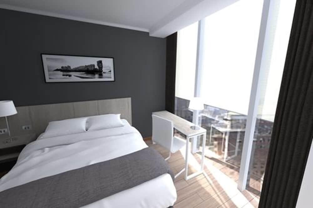 HOTEL CAPITAL BELLET photo 1