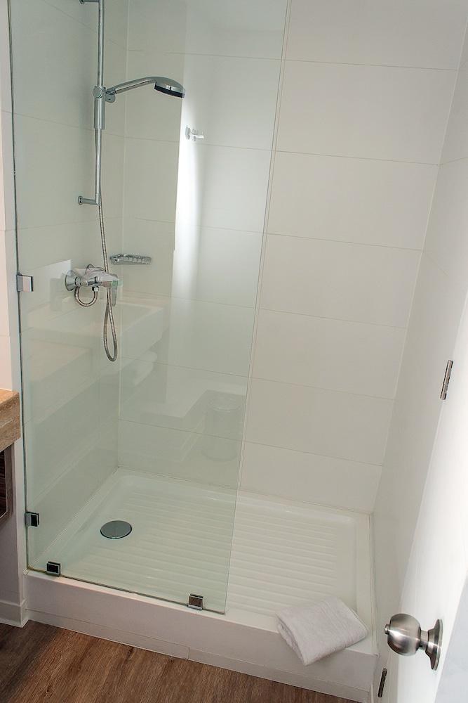 HOTEL CAPITAL BELLET photo 3