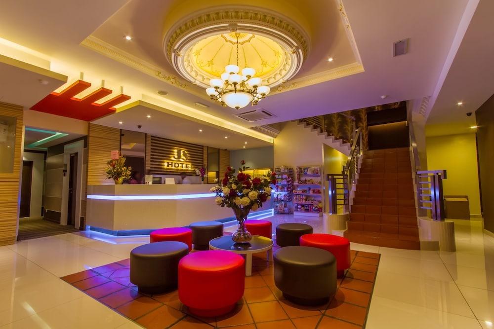 Js Hotel photo 3