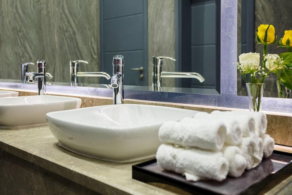 Warwick Hotel Jeddah photo 3