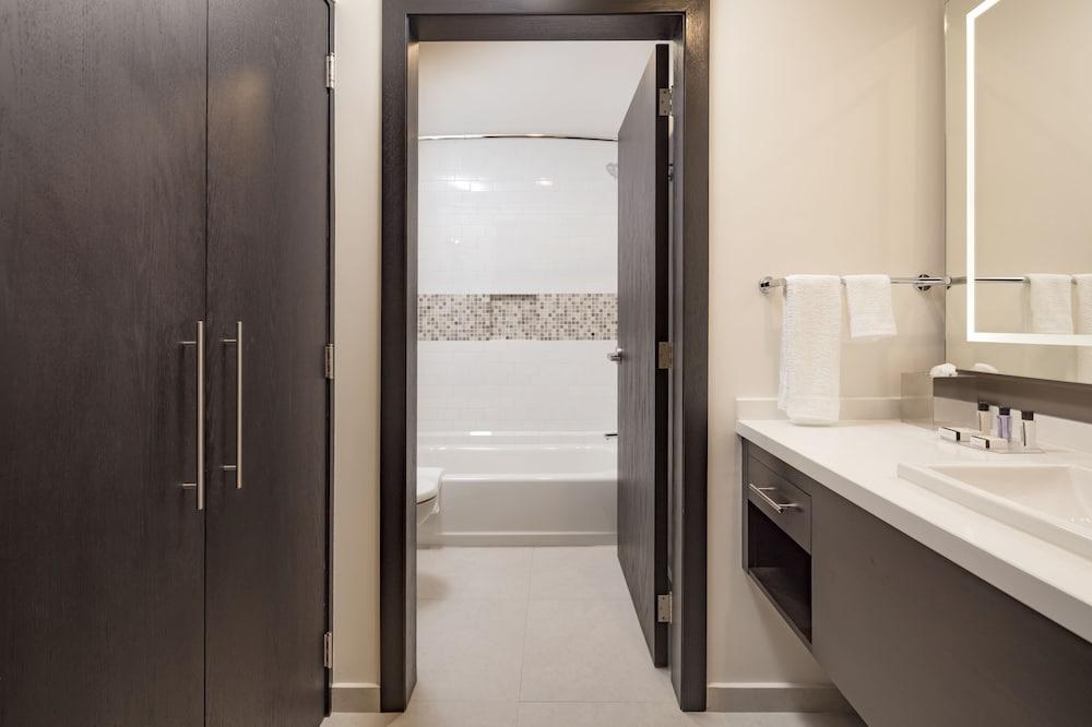 STAYBRIDGE SUITES SALTILLO photo 3