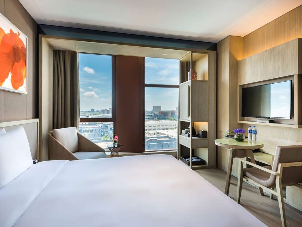 Novotel Shanghai Clover photo 1
