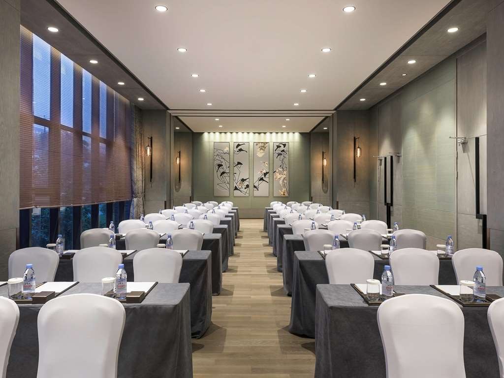 Novotel Shanghai Clover photo 2