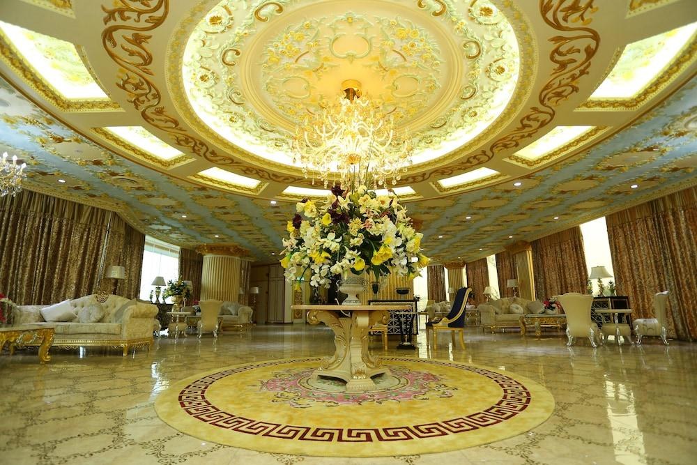 Lace Boutique Hotel