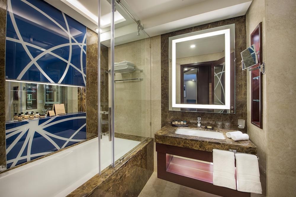 Gulf Court Hotel Business Bay photo 3