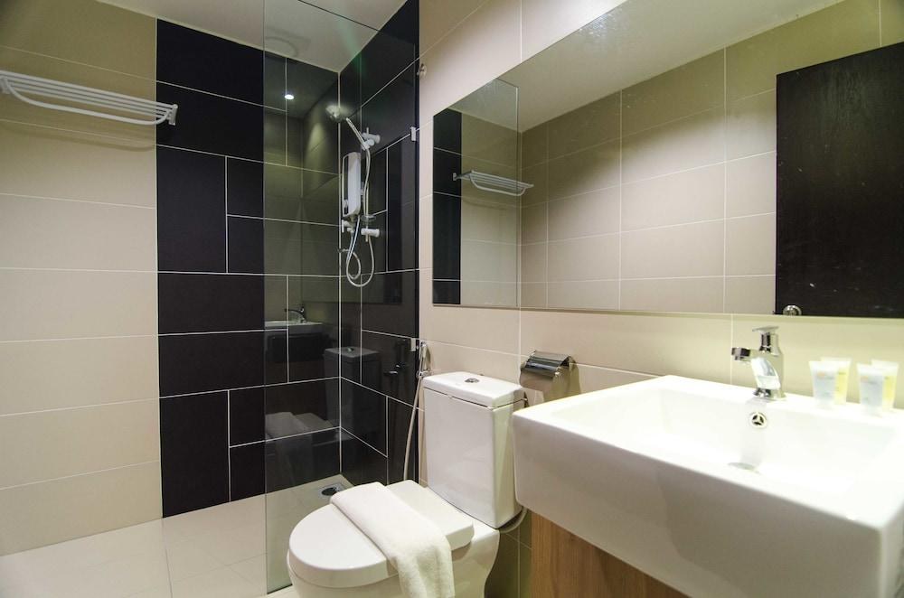 Mornington Hotel Soon Choon photo 3