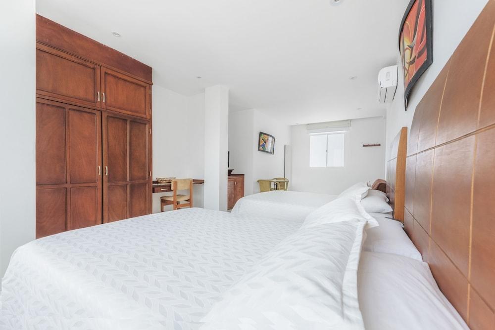 Hotel Coral Reef Cartagena photo 2