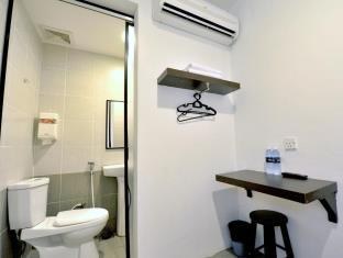 Place2Stay @ RH Plaza Hotel photo 3