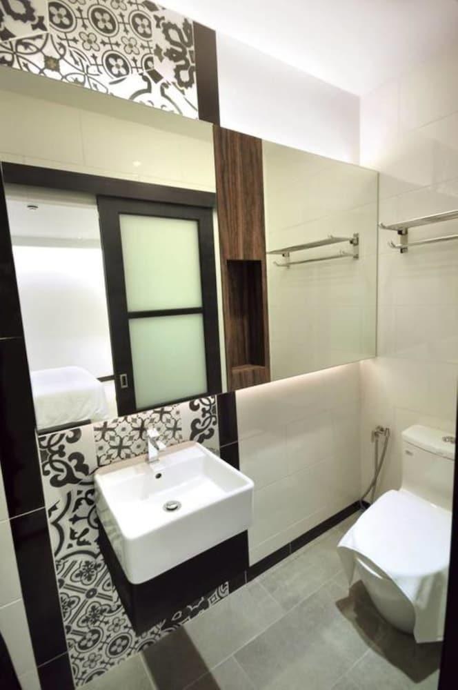 Styles Hotel photo 3