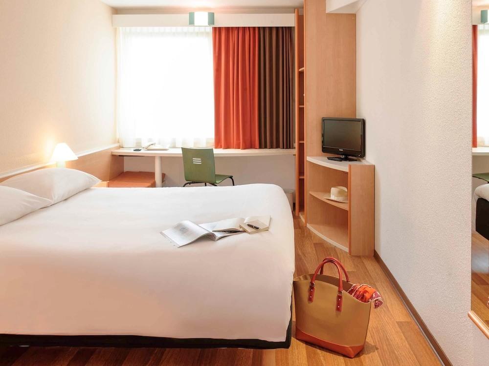 Ibis Stuttgart Centrum photo 1
