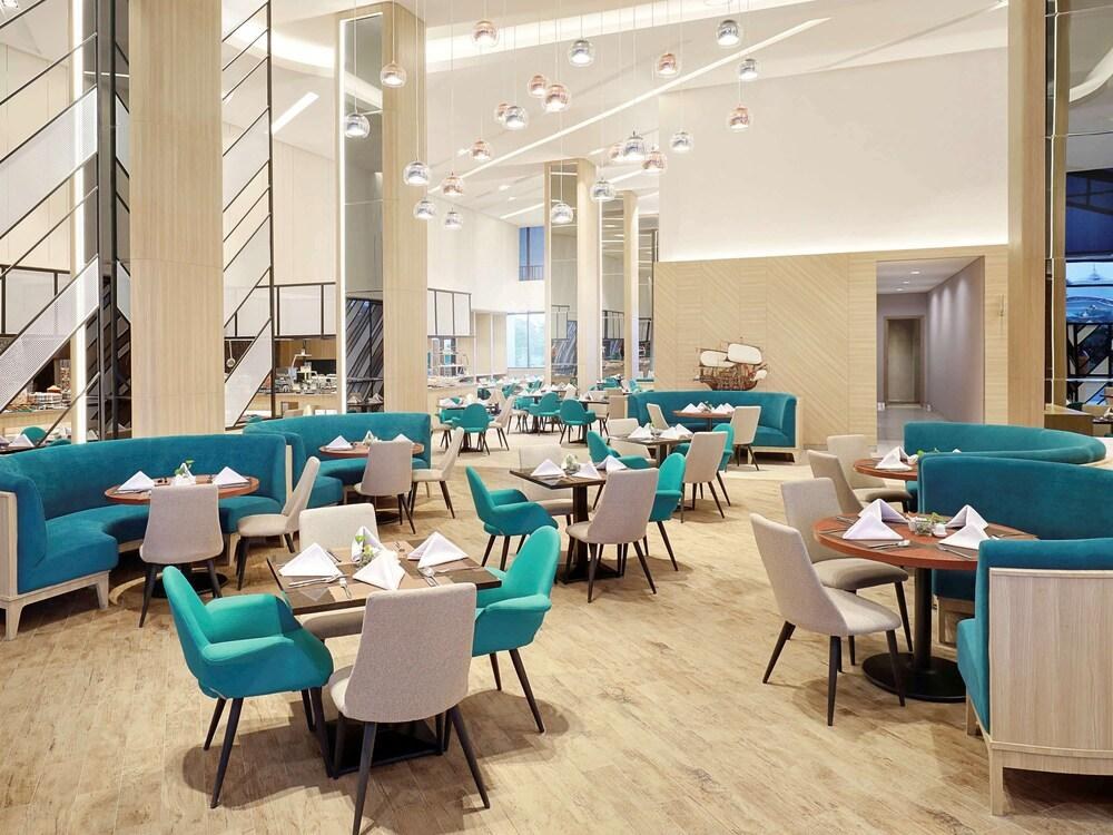 Novotel Samator Surabaya Timur photo 3