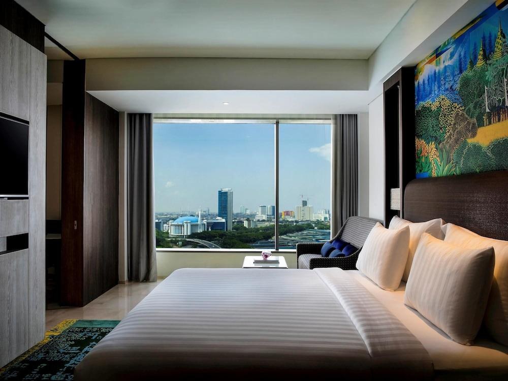 Grand Mercure Jakarta Kemayoran photo 2