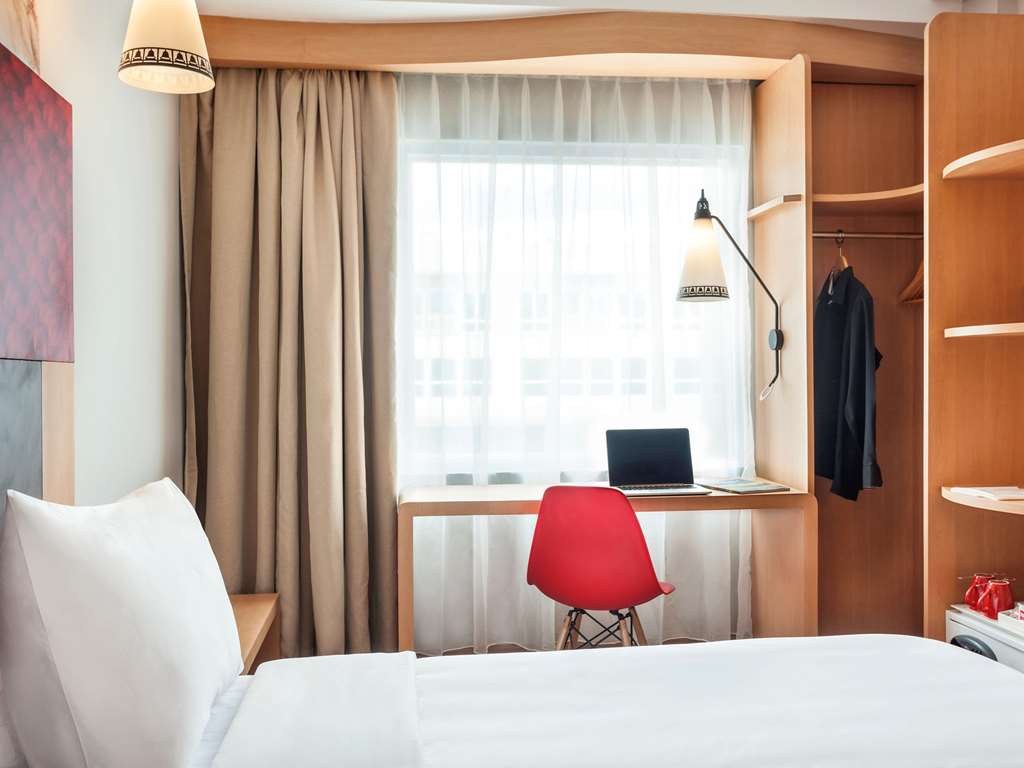 Ibis Yogyakarta Adi Sucipto photo 2
