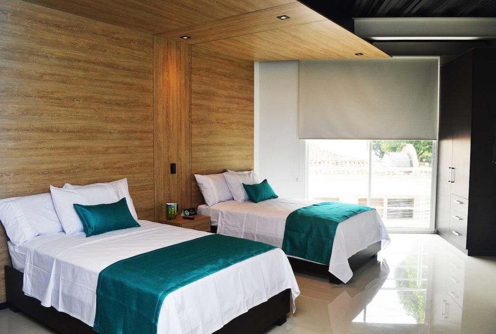 Hotel El Alba photo 1