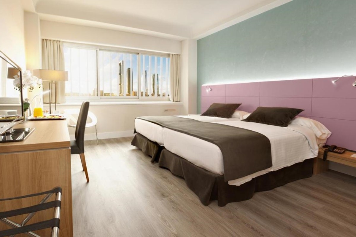 HOTEL CHAMARTIN THE ONE photo 4