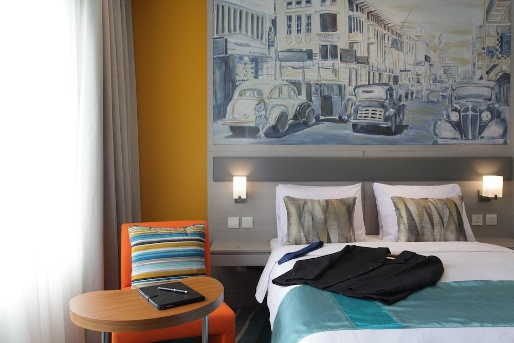 Mercure Jakarta Cikini photo 1