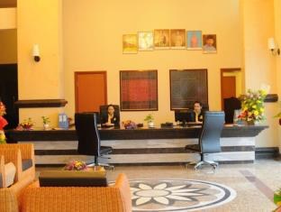 Tang Dynasty Bay Hotel Sepanggar photo 1