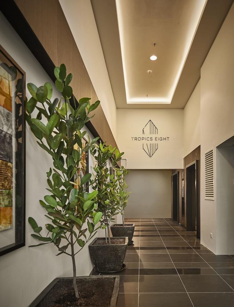 Tropics Eight Suites