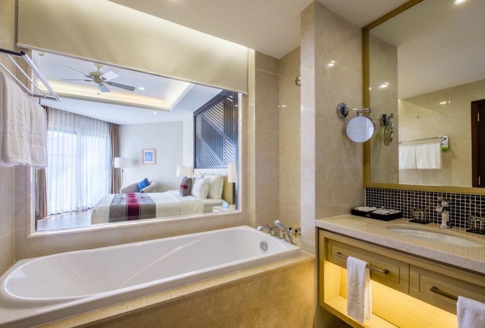 Vinpearl Resort & Spa Hoi An photo 1