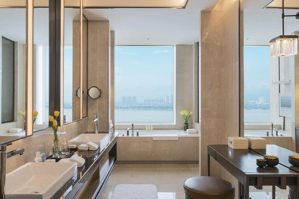 Hyatt Regency Fuzhou Cangshan photo 3