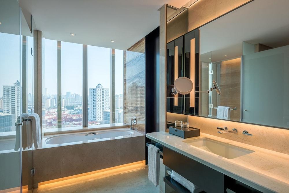 Hyatt Regency Shanghai Global Harbor photo 3