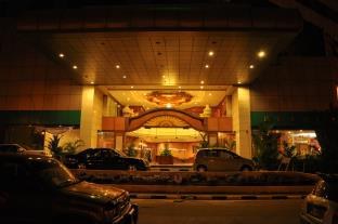 Tang Dynasty Hotel photo 1