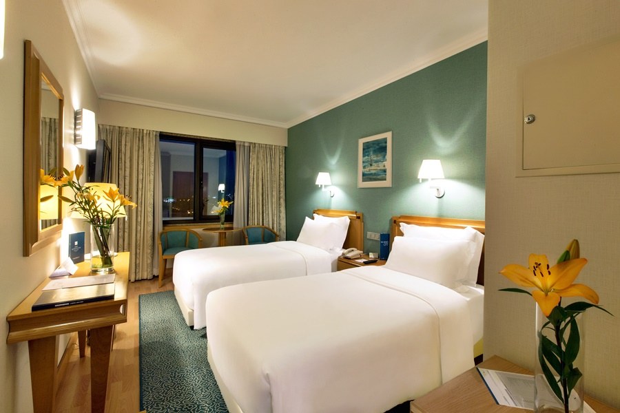 SANA METROPOLITAN HOTEL photo 2