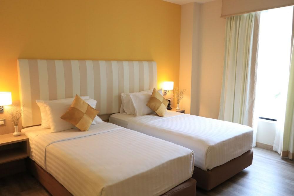 Bangkok Midtown Hotel photo 2