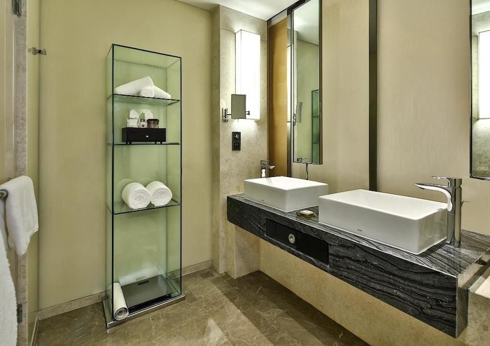 Crowne Plaza Chengdu Wenjiang photo 3