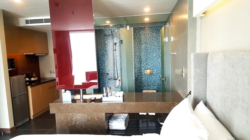 Novotel Suites Hanoi photo 3