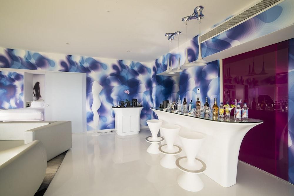 THE TOWER BY TEMPTATION CANCUN photo 2