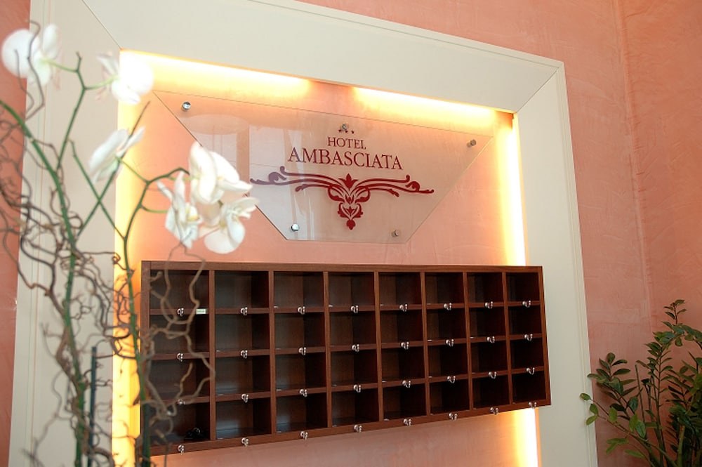 AMBASCIATA HOTEL photo 2