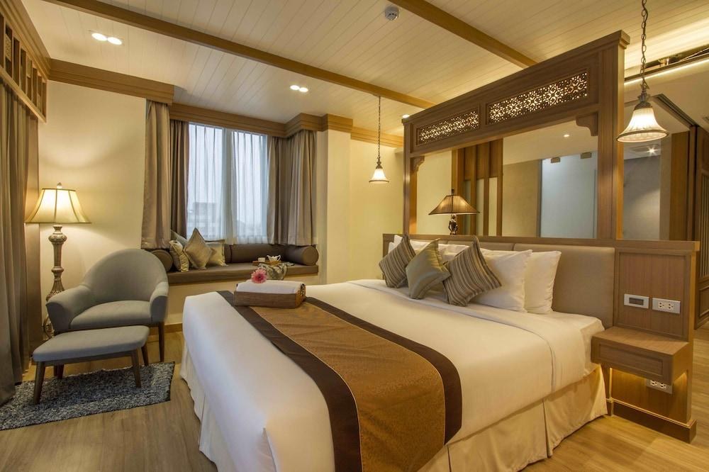 Maraya Hotel photo 1