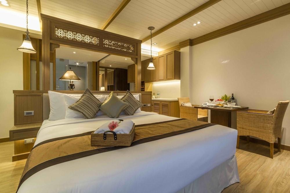 Maraya Hotel photo 2