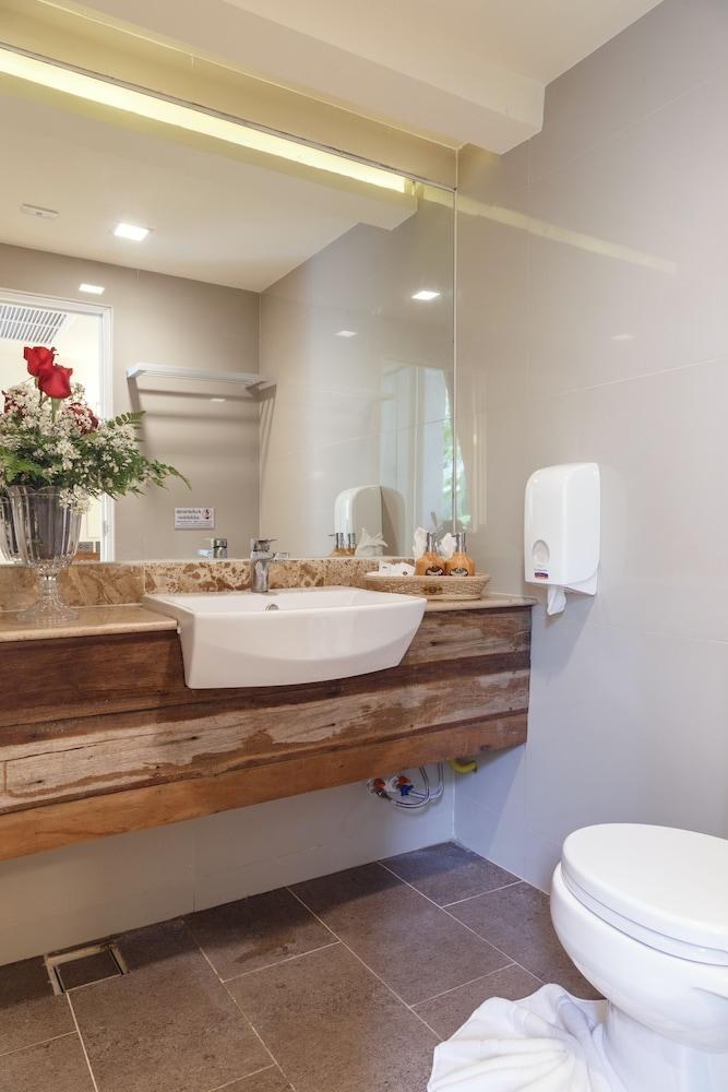 Le Charcoa Hotel photo 3