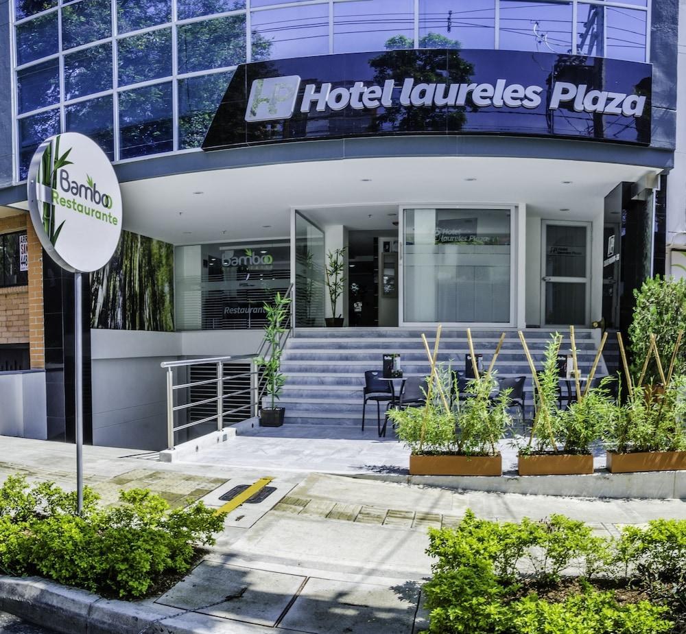 Hotel Laureles Plaza